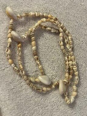 🐻Vintage Shell Necklace